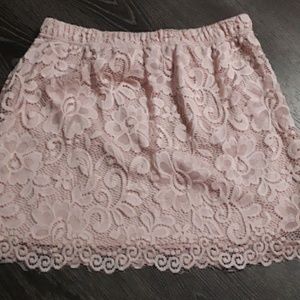 mini skirt